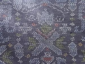 アンティーク　更紗模様織出し本場泥大島紬着物